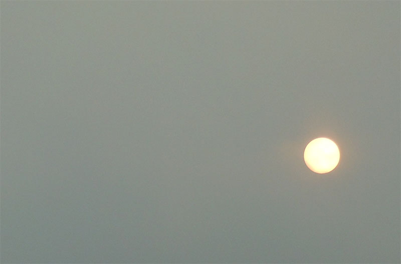 Red sun 17 Oct 2017
